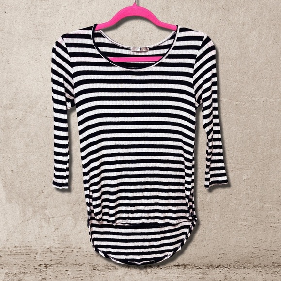 Blue Planet Hi-Low Shirt - Picture 1 of 4